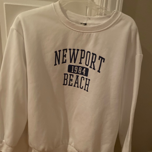 SHEIN newport crewneck size S - Picture 2 of 2